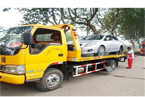 呼和浩特附近24小时汽车拖车服务热线